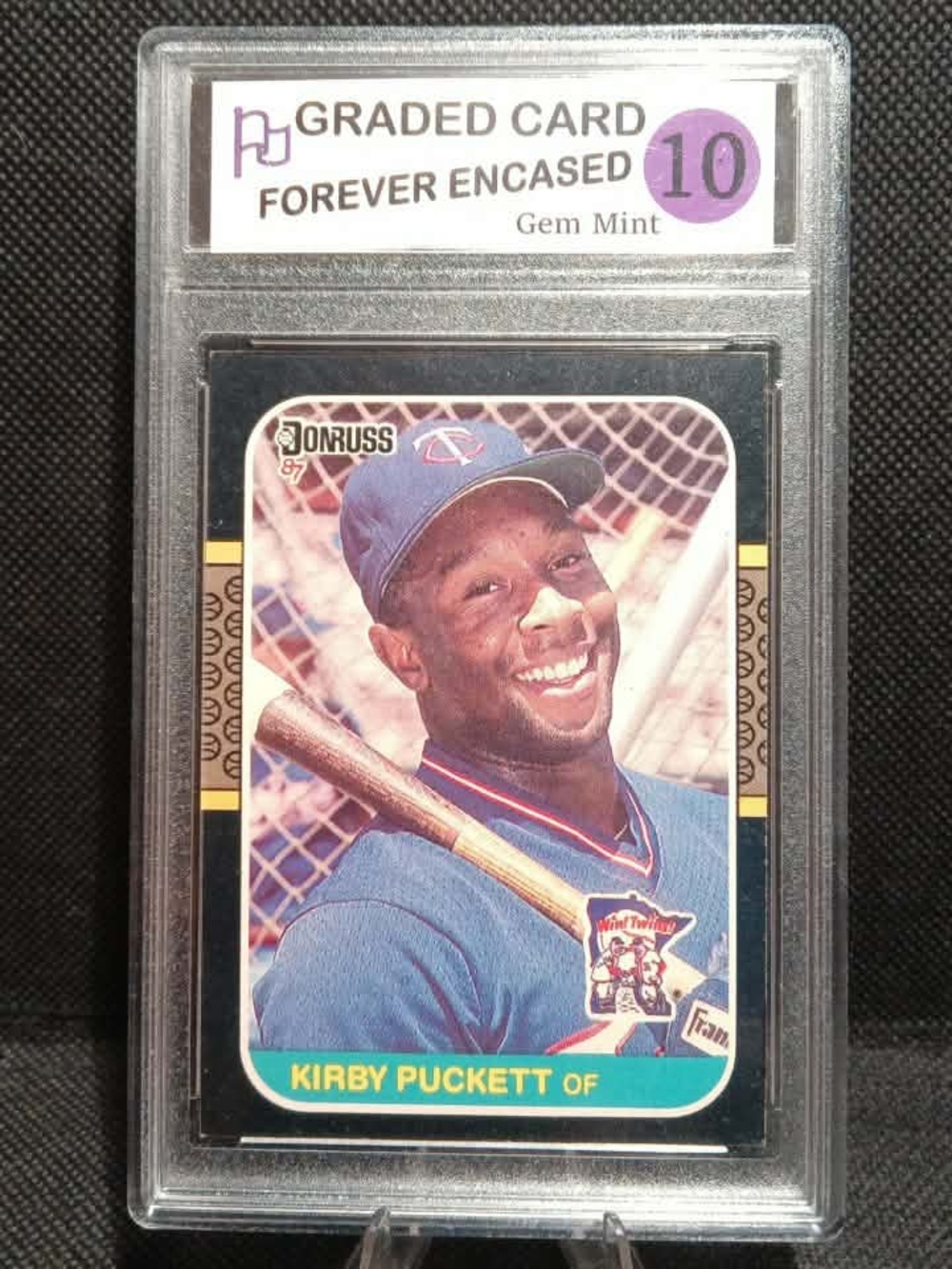 Donruss Kirby Puckett Baseball Card - Blue Jersey